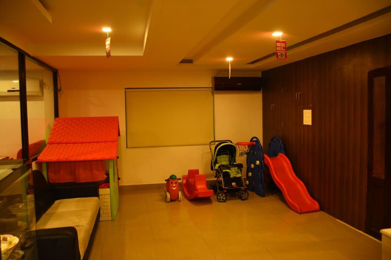 Hotel Palacial Pondi Pondicherry Exterior photo